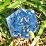 ‘Beryl’s Wings’ Colorshifting Blue Purple Handmade Resin Fae Fire TTRPG 30MM Polyhedral Gaming Dice Chonk