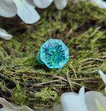 'Peacock Feathers' Cone of Frost D8 Gaming Dice