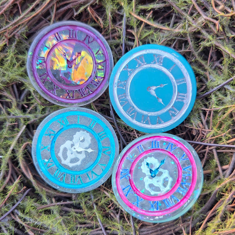 'Biding Time' Individual Clock Gears Steampunk Handmade Resin D2 Gaming TTRPG Chance Flip